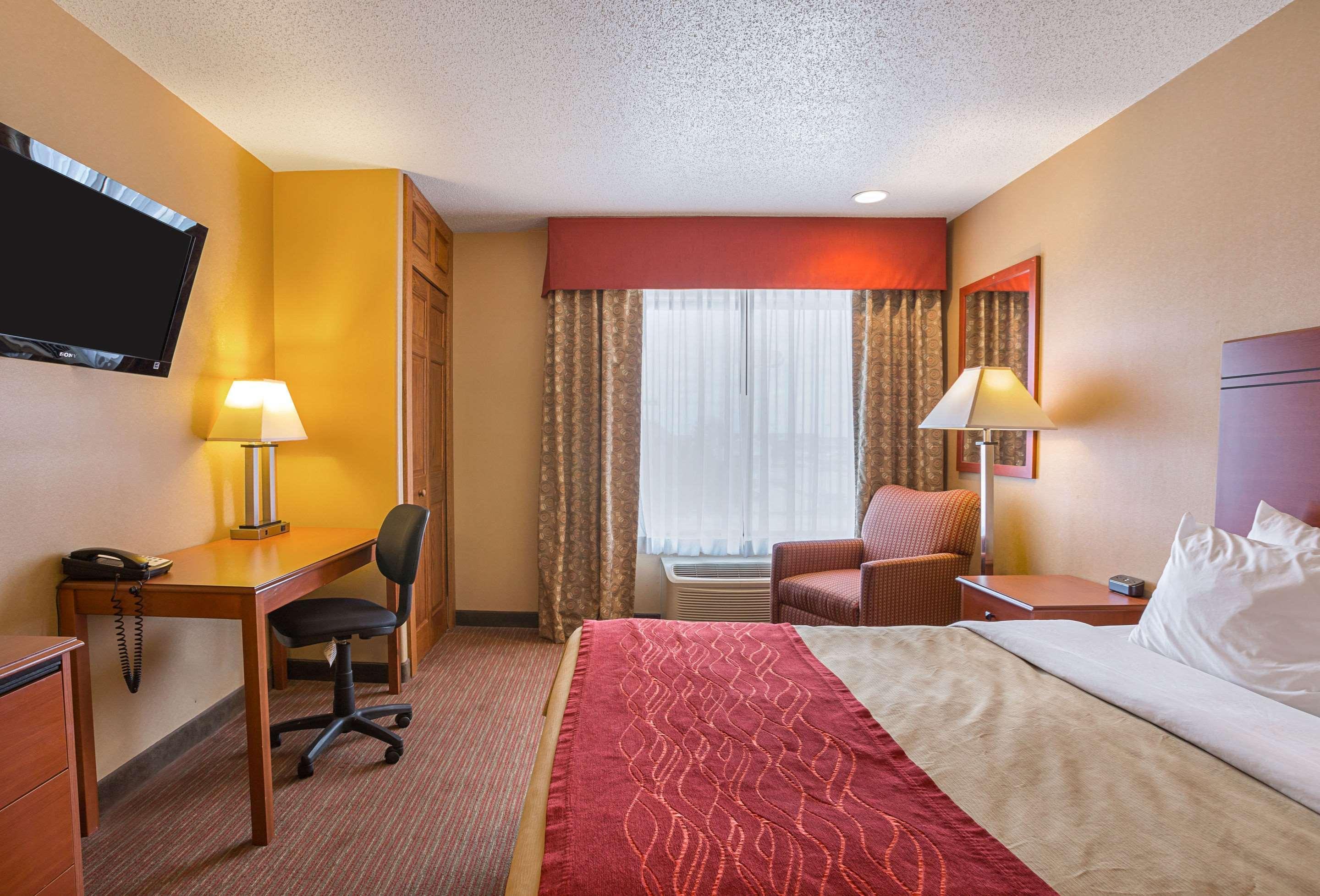 Quality Inn York Exteriör bild