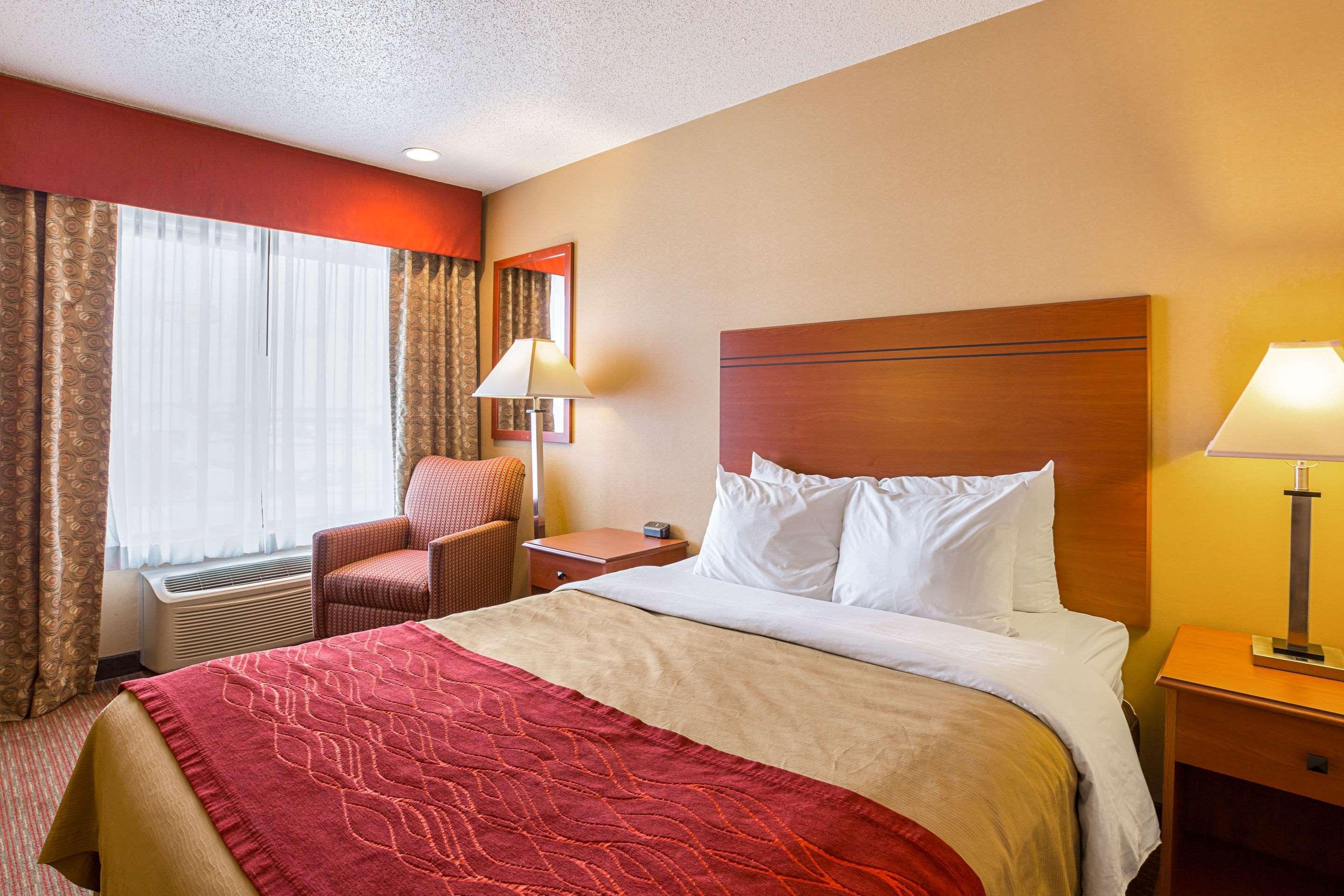 Quality Inn York Exteriör bild