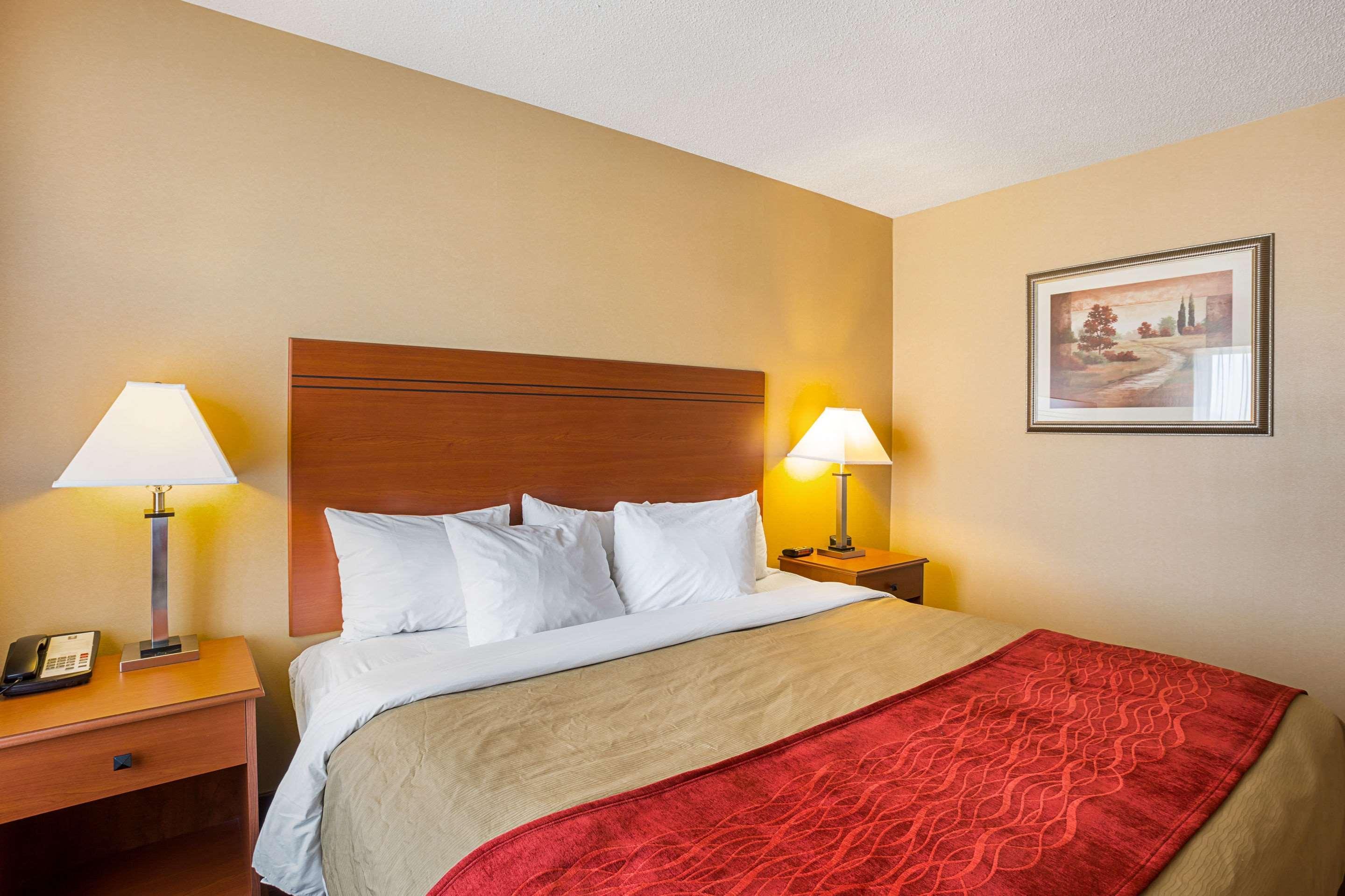 Quality Inn York Exteriör bild
