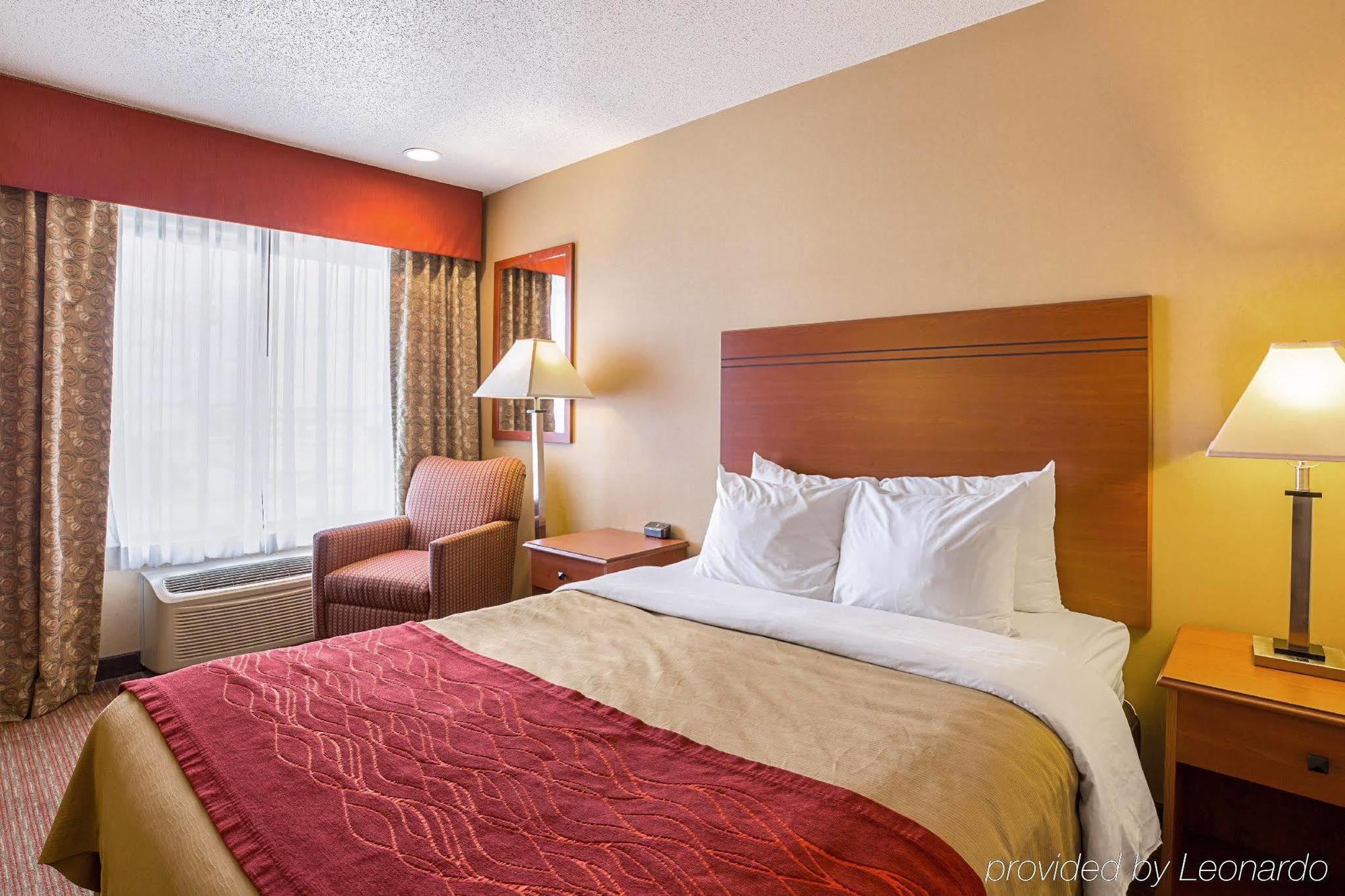 Quality Inn York Exteriör bild